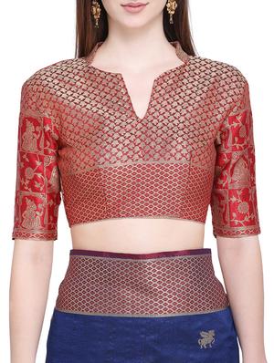contrast zari border banarasi saree with blouse - 15710573 - Standard Image - 3