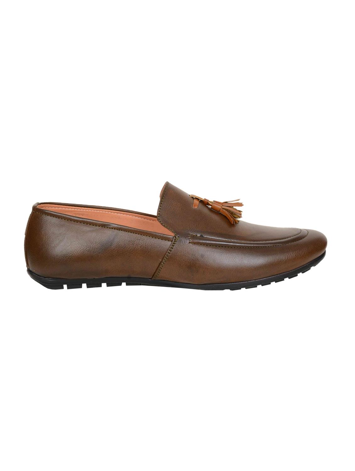 brown leatherette slip on loafers - 15715952 - Zoom Image - 3
