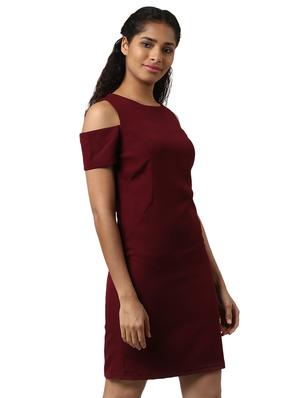 round neck cold shoulder sheath dress - 15720945 - Standard Image - 3
