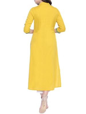 A-line embroidered kurta - 15727388 - Standard Image - 3