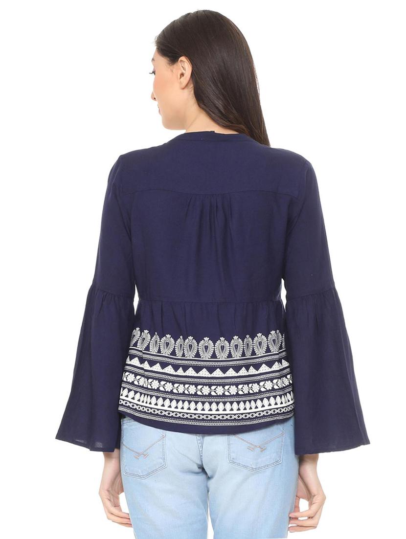tassel tie up bell sleeved top - 15728391 - Zoom Image - 3
