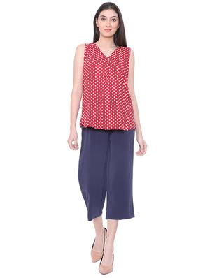 floral pleated v-neck top - 15728410 - Standard Image - 3
