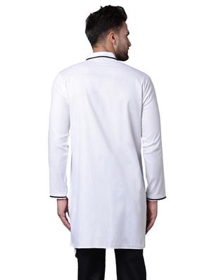 white cotton asymmetric kurta - 15729268 - Standard Image - 3