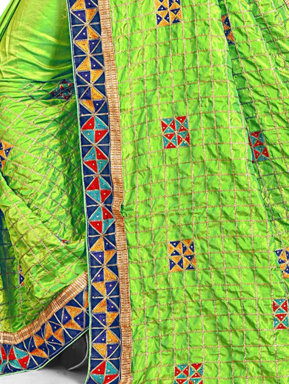geometrical resham embroidered saree with blouse - 15729714 - Zoom Image - 3