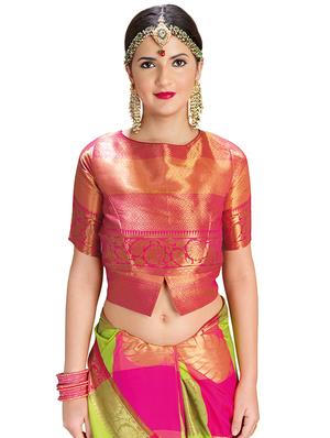 checkered zari motif banarasi saree with blouse - 15731209 - Standard Image - 3
