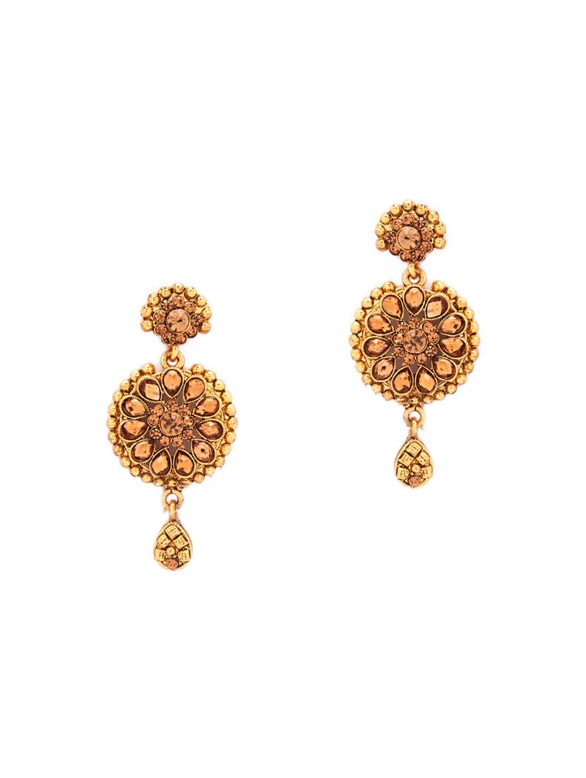 Gold Tone Necklace, Earrings & Maangteeka Set - 15731257 - Zoom Image - 3