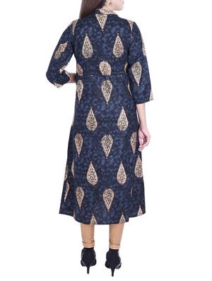 Printed slit a-line kurta - 15734530 - Standard Image - 3