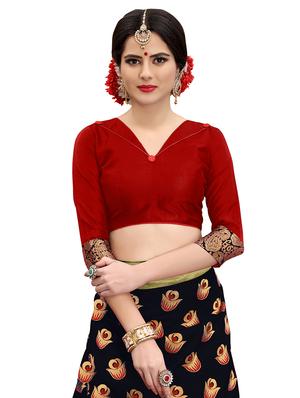 floral zari motif banarasi saree with blouse - 15734866 - Standard Image - 3
