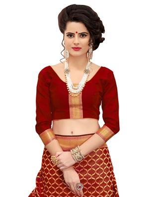 half & half paisley banarasi saree with blouse - 15734881 - Standard Image - 3