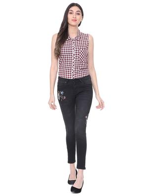 mid rise embroidered jeans - 15735320 - Standard Image - 3