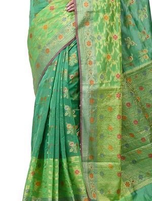 floral chanderi banarasi saree with blouse - 15737552 - Standard Image - 3