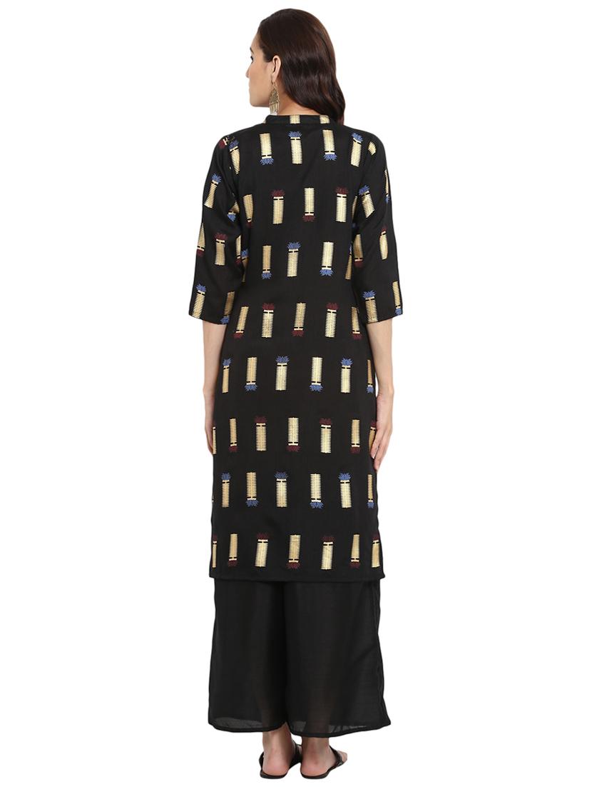 Printed kurta with palazzo set - 15737586 - Zoom Image - 3