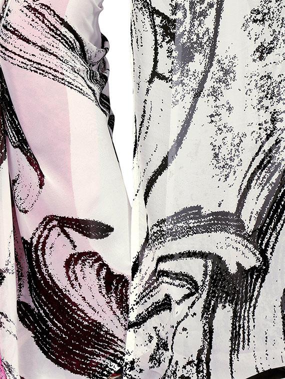 abstract printed saree with blouse - 15737907 - Zoom Image - 3
