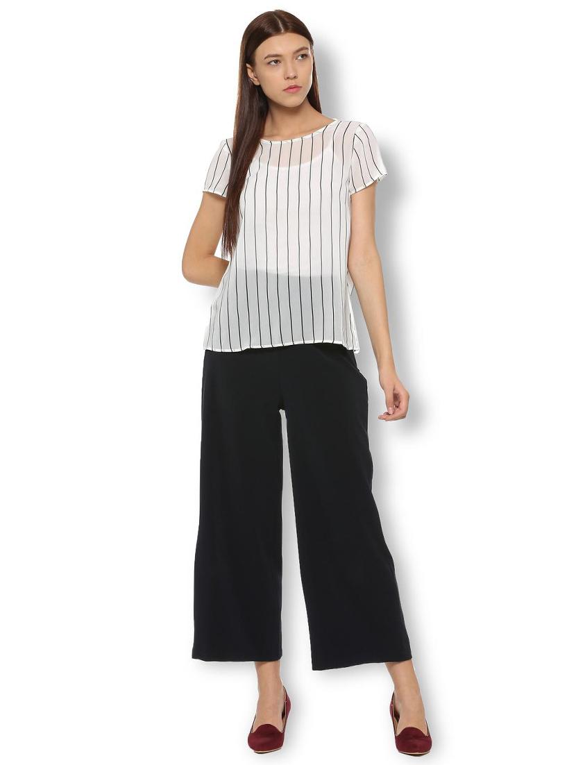 keyhole back striped top - 15738083 - Zoom Image - 3