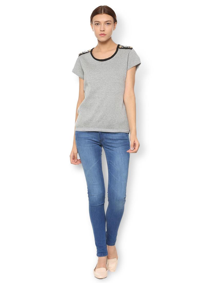 embellished detail short sleeved top - 15738092 - Zoom Image - 3