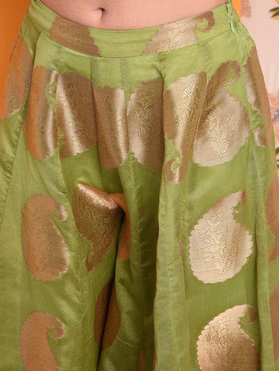 Chanderi crop top with self-design flared palazzo set - 15741204 - Zoom Image - 6