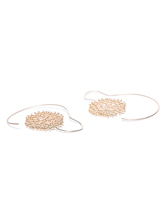gold metal hoop earring - 15743402 - Zoom Image - 3