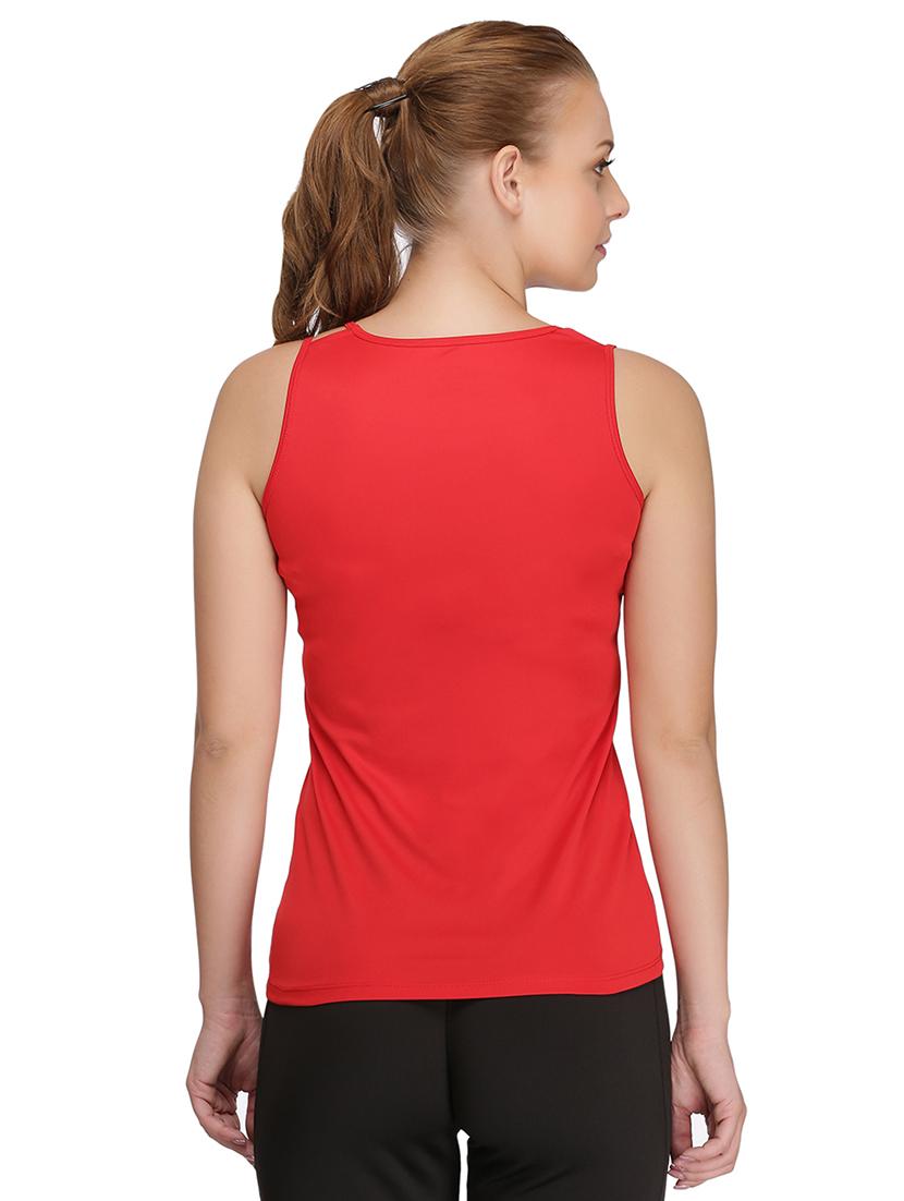 cutout detail tank tee - 15747522 - Zoom Image - 3