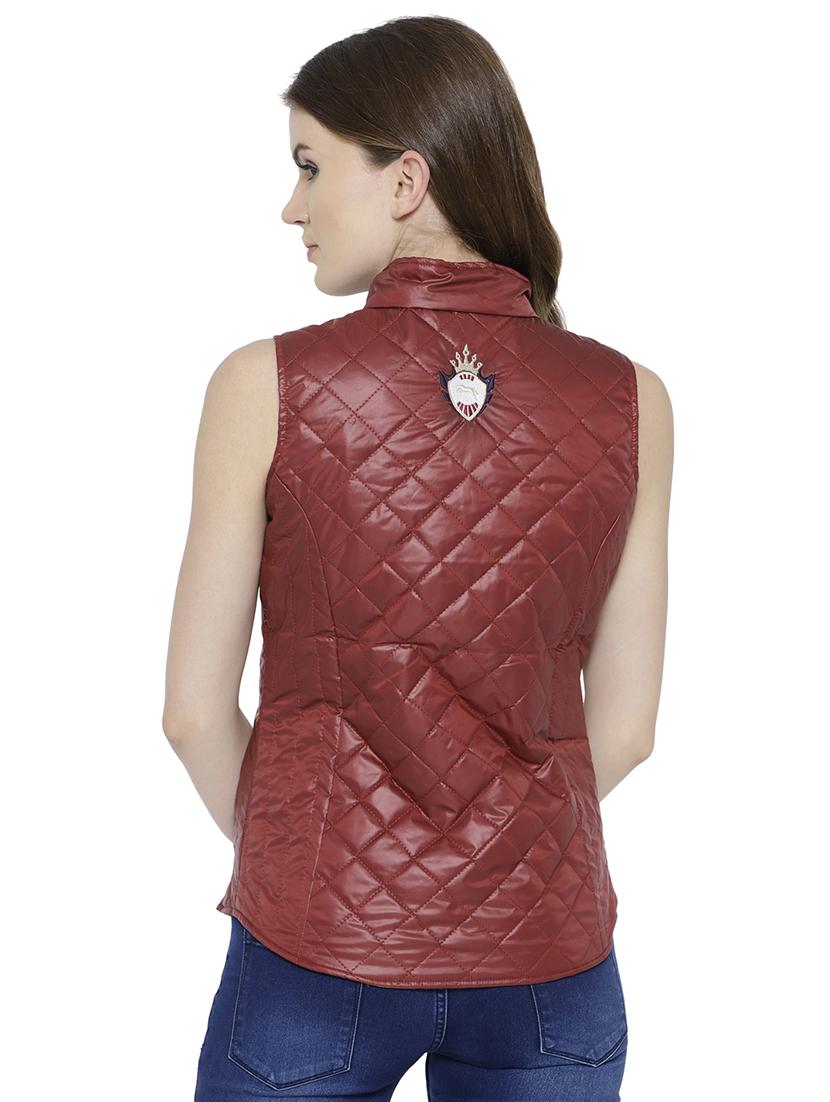 quilted & padded sleeveless jacket - 15748098 - Zoom Image - 3