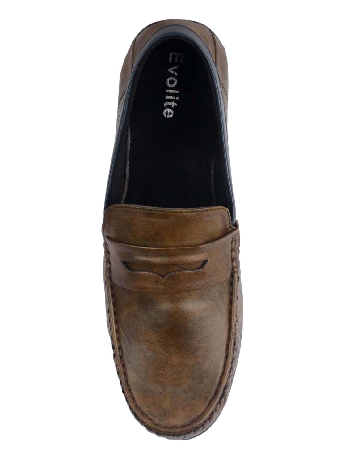 green pu handicraft loafers - 15784135 - Zoom Image - 3