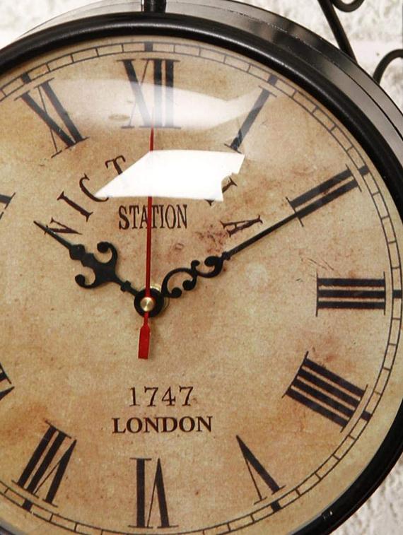 wall hanging vintage style station clock double sided - 15798624 - Zoom Image - 3