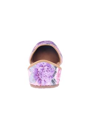multi colored slip on jutis - 15802320 - Standard Image - 3