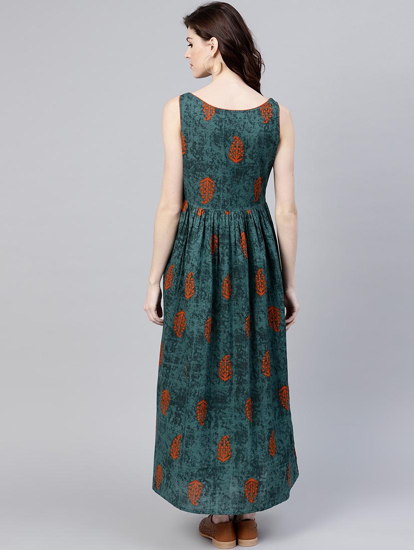 Bottle Green Gathered maxi dress - 15803579 - Zoom Image - 3