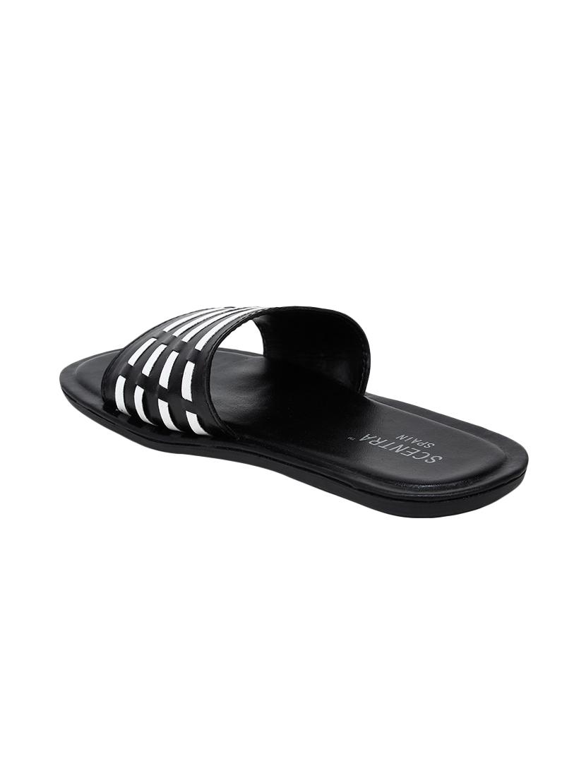 black leatherette flip flops - 15807301 - Zoom Image - 3