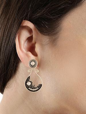silver metal drop earring - 15810166 - Standard Image - 3