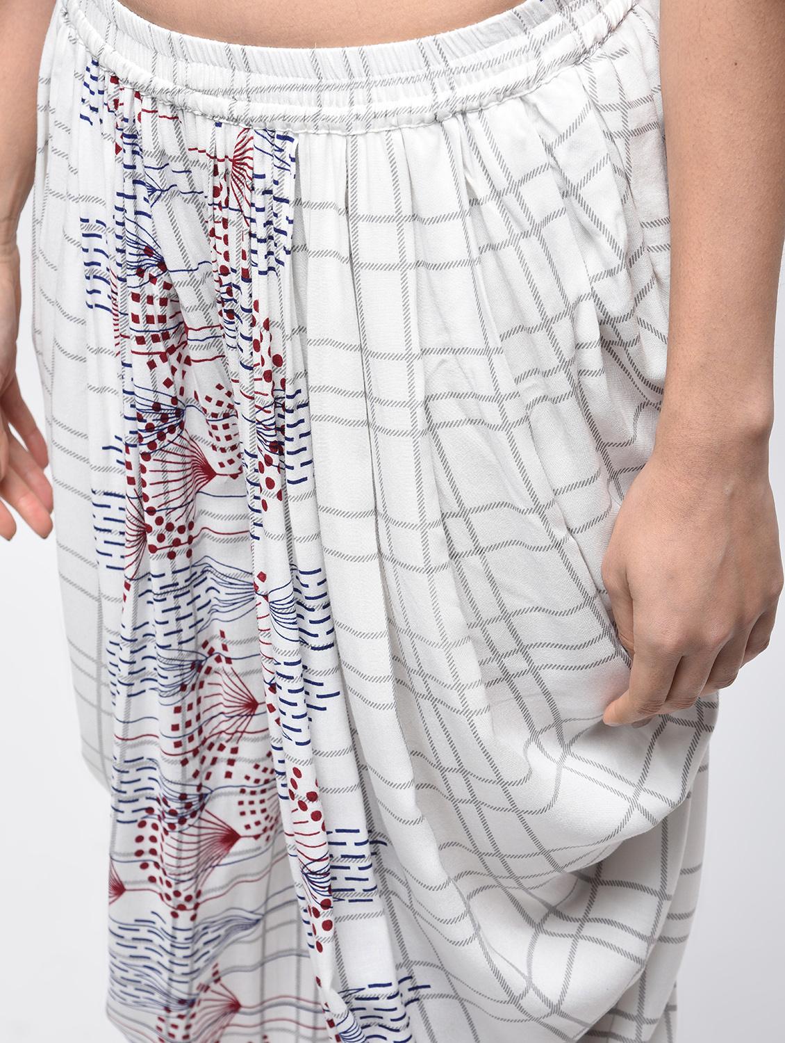 Embroidered high-low kurta with salwar set - 15817022 - Zoom Image - 6