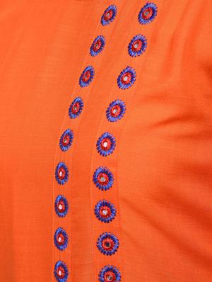 embroidered straight kurta - 15818237 - Standard Image - 6
