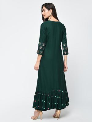 Printed ruffled kurta with pant set - 15827276 - Standard Image - 3