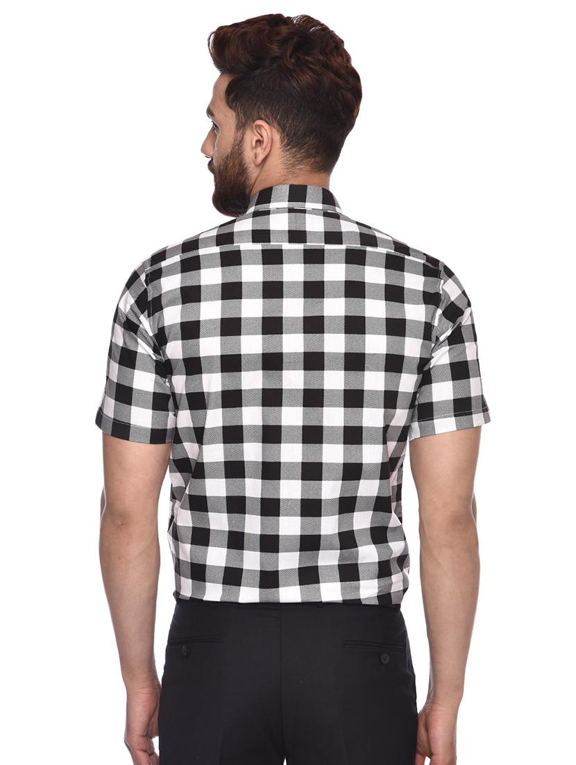black checkered casual shirt - 15829391 - Zoom Image - 3