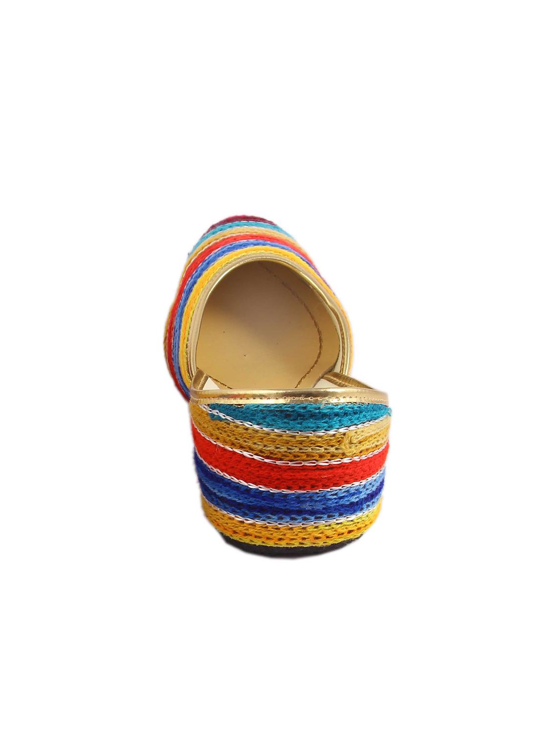 multi colored slip on jutis - 15832333 - Zoom Image - 3