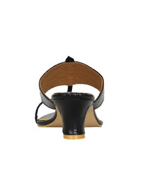 black one toe sandals - 15850932 - Standard Image - 3