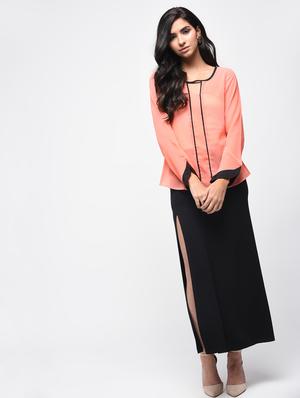cut out neck piping detail top - 15866249 - Standard Image - 3