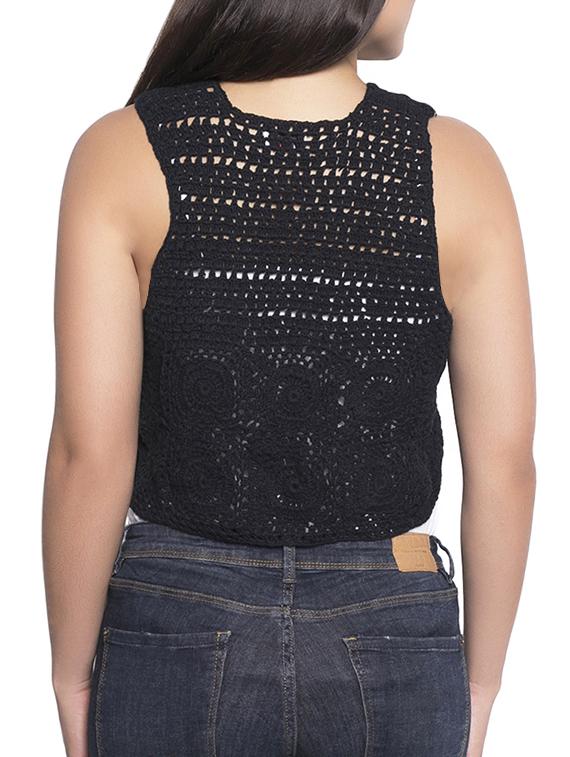 sleeveless crochet shrug - 15867139 - Zoom Image - 3