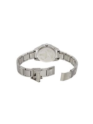 round dial analog watch -nk6144sm01 - 15867676 - Standard Image - 3