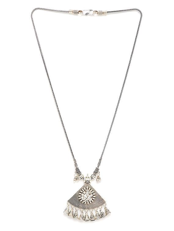 silver metal chain necklace - 15871339 - Zoom Image - 3