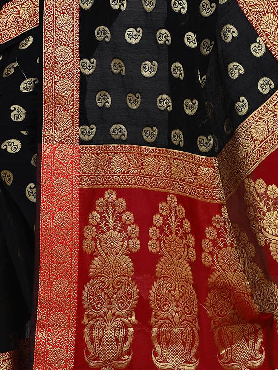 self design saree with blouse - 15871648 - Zoom Image - 3