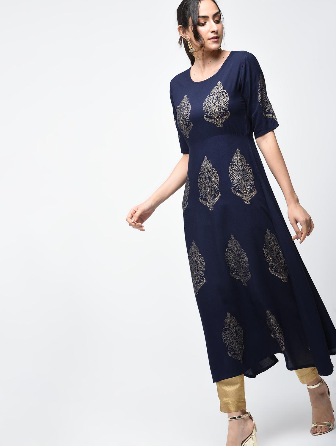 Flared block print kurta - 15879121 - Zoom Image - 3