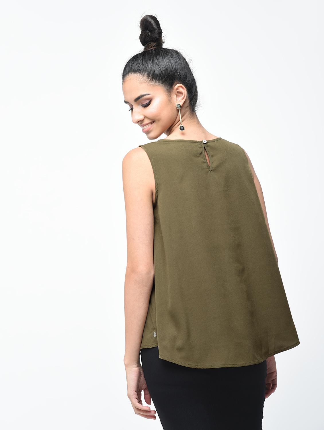 cut work detail boxy top - 15882566 - Zoom Image - 3