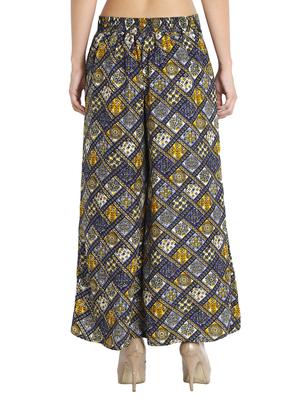 high waist flared palazzo - 15891112 - Standard Image - 3