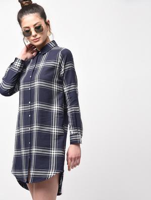 checkered curved hem shirt dress - 15894128 - Standard Image - 3