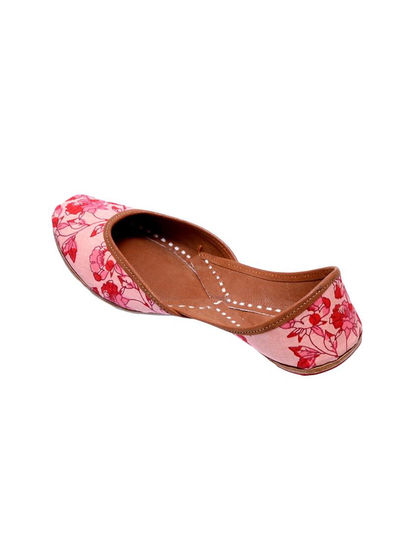 pink slip on jutis - 15897334 - Zoom Image - 3