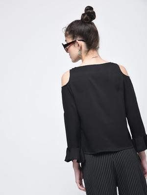 cold shoulder zipper detail top - 15905902 - Standard Image - 3