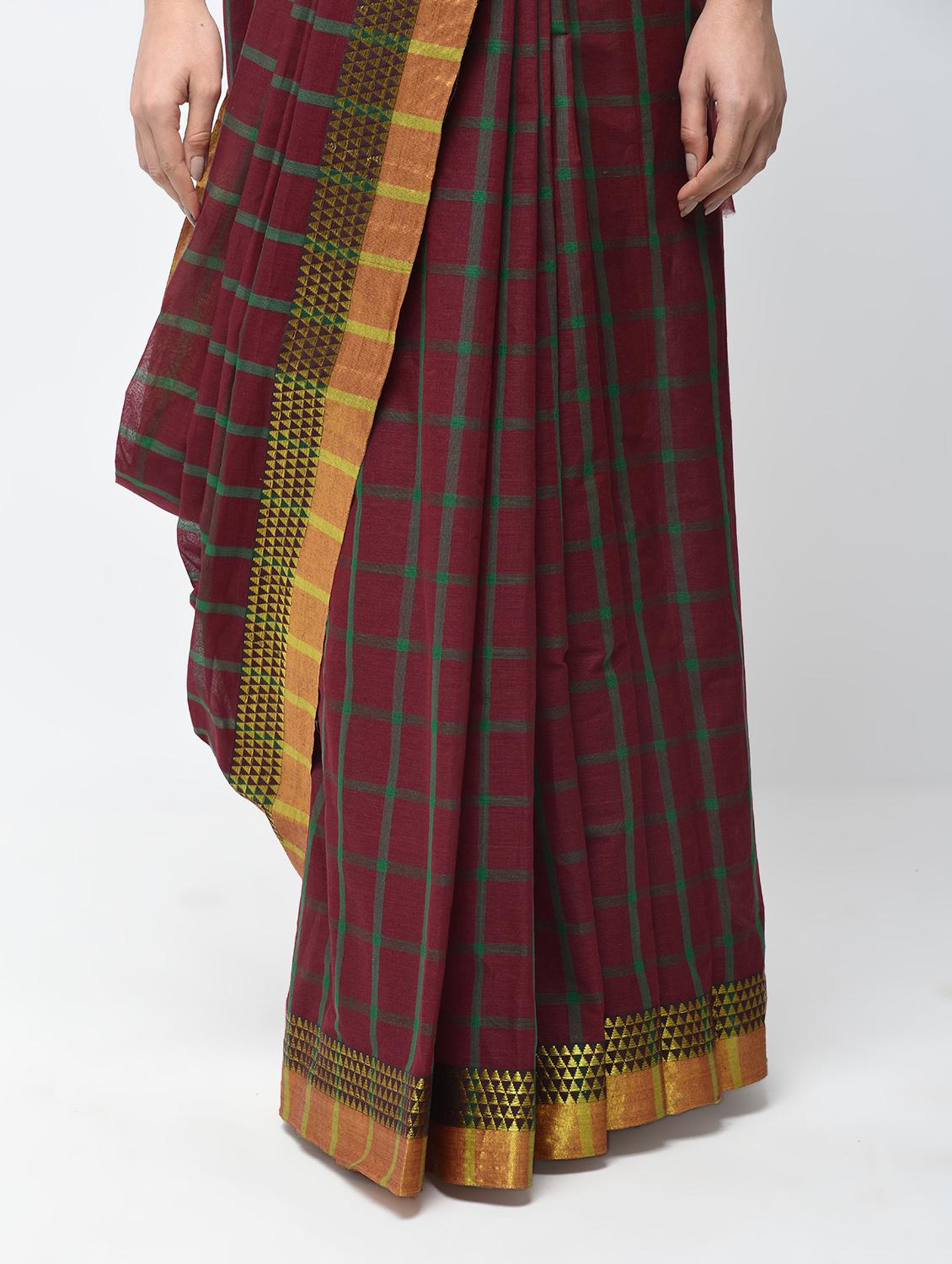 checkered maroon maheshwari saree with blouse - 15907560 - Zoom Image - 3