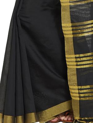 zari border black woven saree with blouse - 15911007 - Standard Image - 3