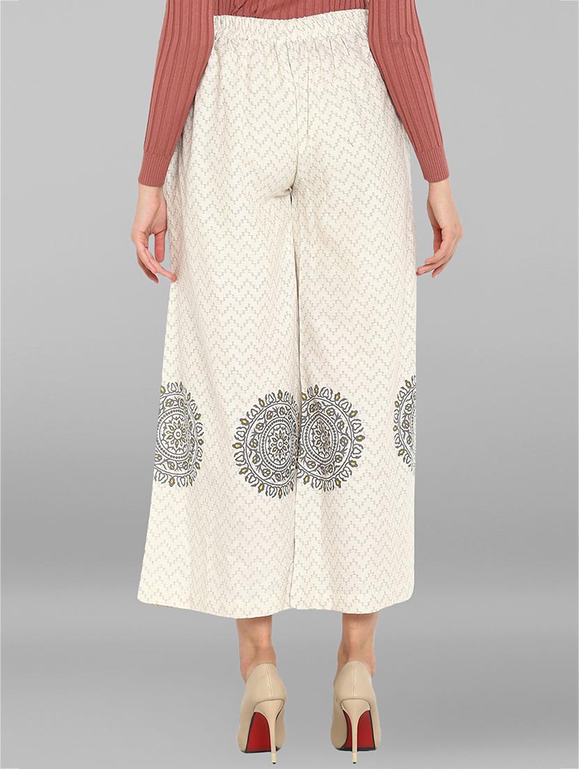 pleat detail flared palazzo - 15938603 - Zoom Image - 3