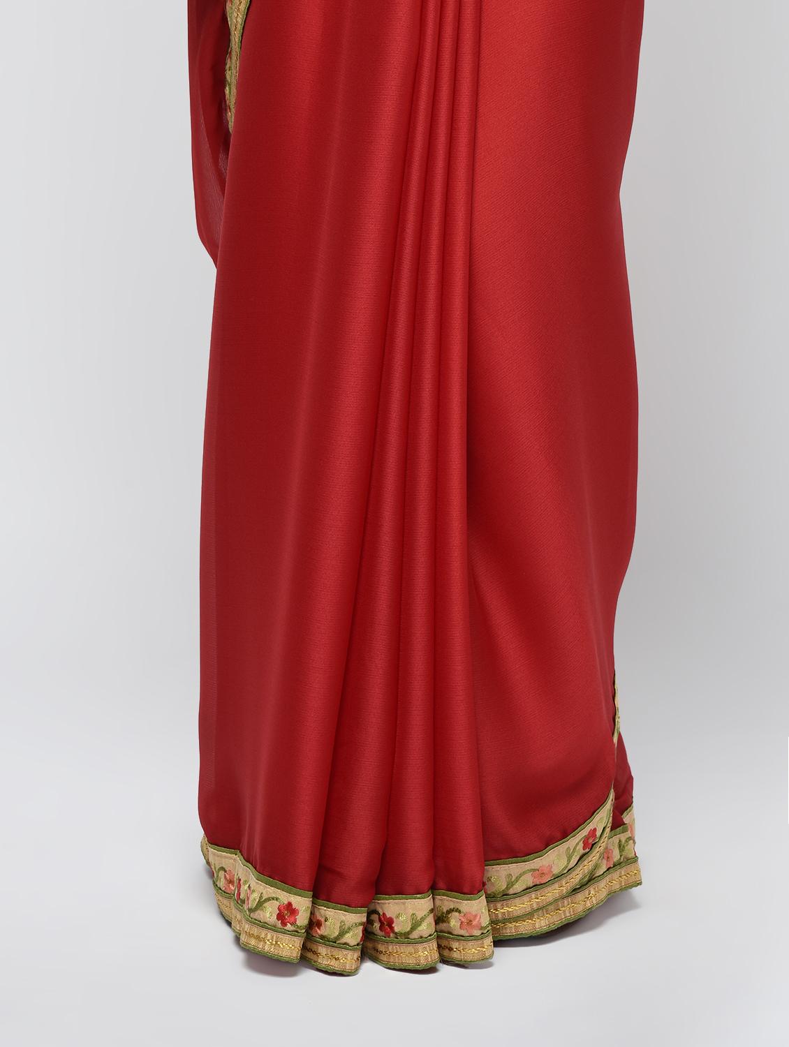 floral embroidered border saree with blouse - 15940675 - Zoom Image - 3
